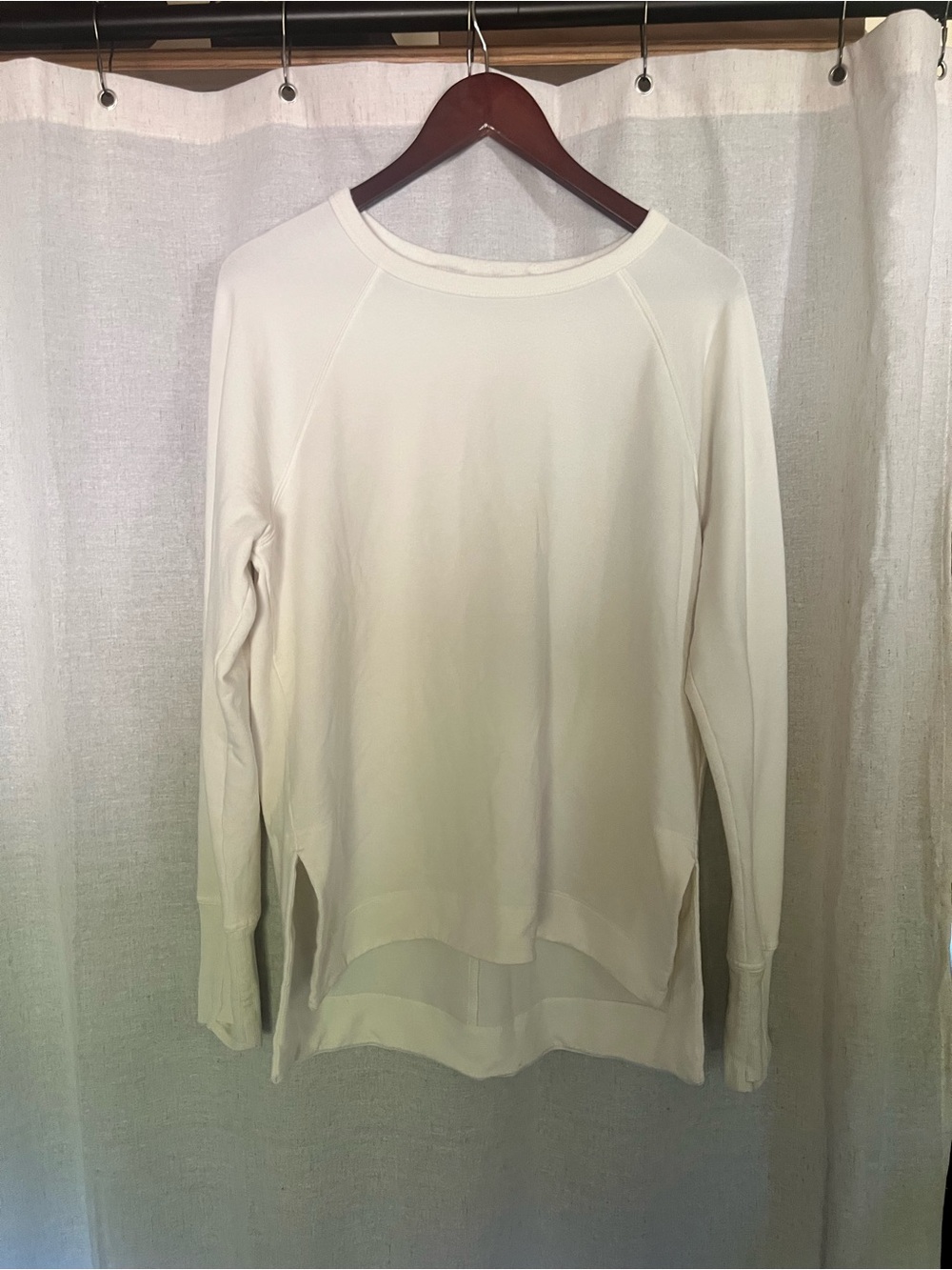 Athleta Women’s Cream Long-Sleeve Pullover Sweater